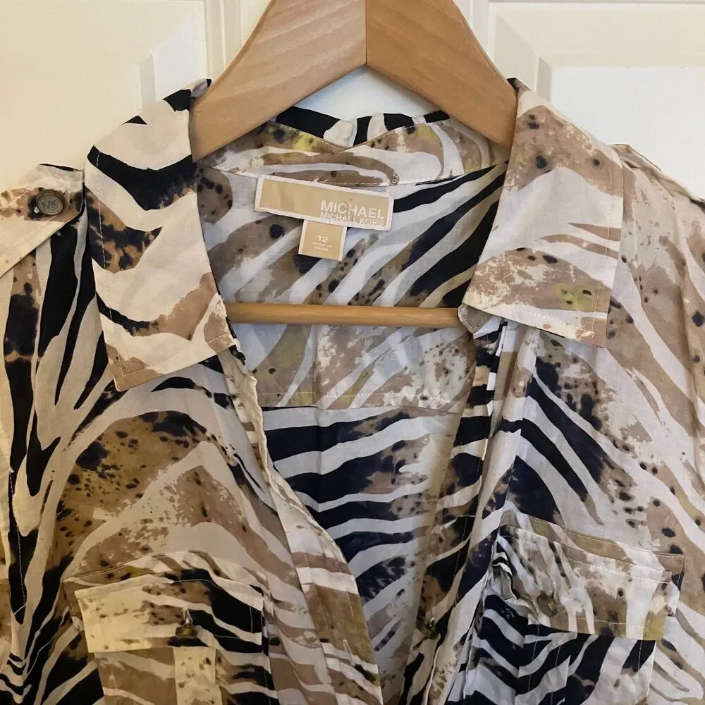 Michael Kors Button Down Top Sz 12 Animal Print Lightweight Career Office Artsy